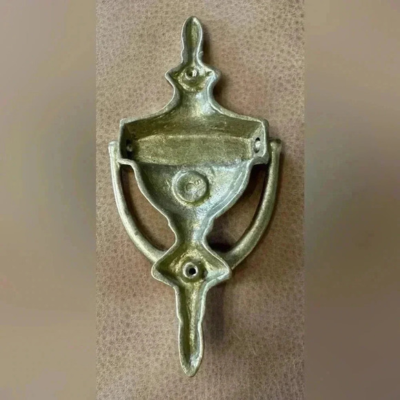 Vintage Solid Brass Door Knocker With McCurdy Name Engraved - Picture 6 of 8